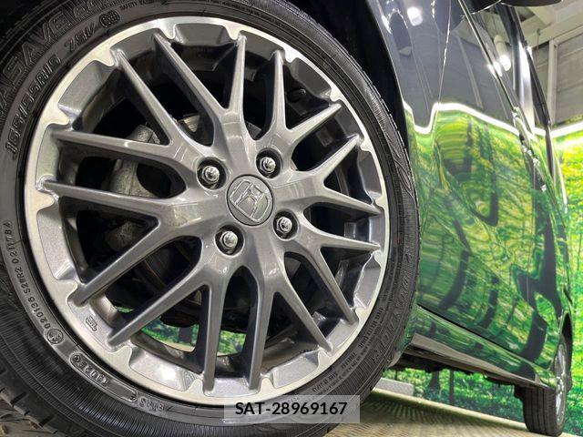 Honda N BOX CUSTOM 2025-10 8246144-13