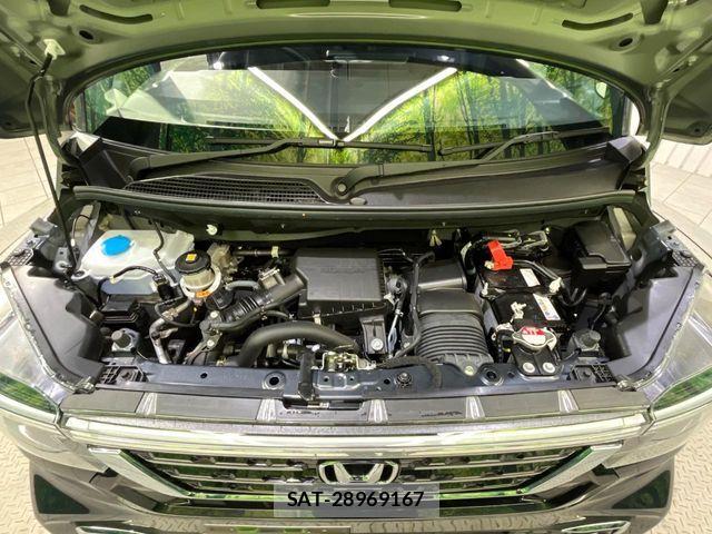 Honda N BOX CUSTOM 2025-10 8246144-18
