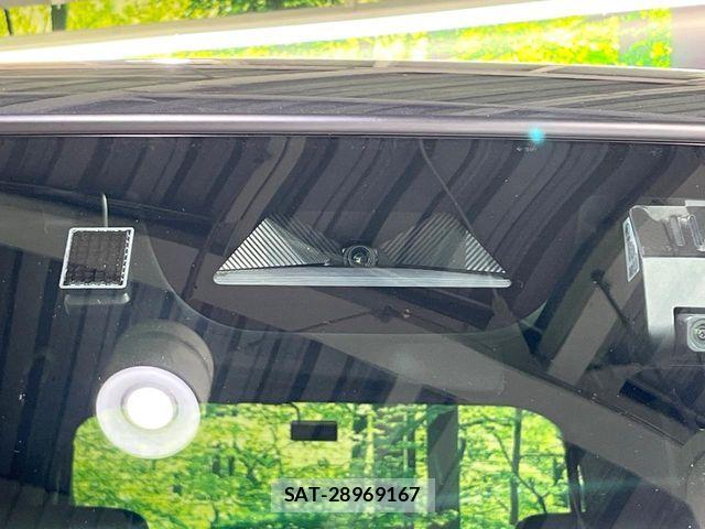 Honda N BOX CUSTOM 2025-10 8246144-4