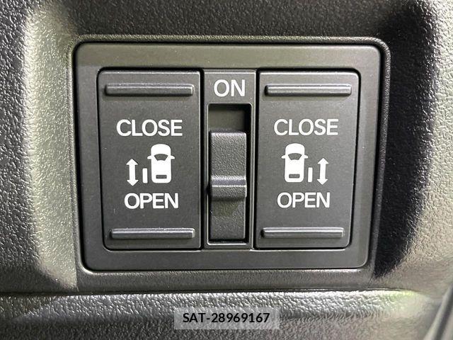 Honda N BOX CUSTOM 2025-10 8246144-6