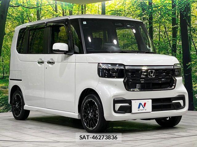 Honda N BOX CUSTOM 2024-03 8246143-15