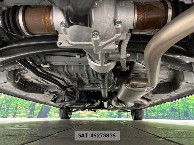 Honda N BOX CUSTOM 2024-03 8246143-18