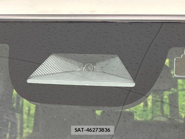 Honda N BOX CUSTOM 2024-03 8246143-5