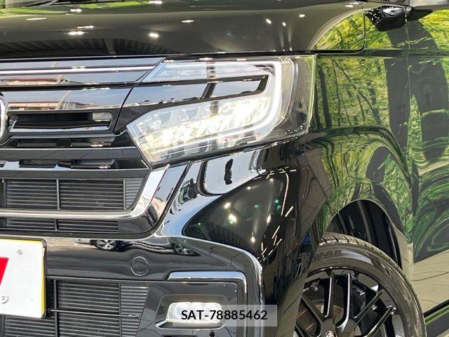Honda N BOX CUSTOM 2023-08 8246146-11