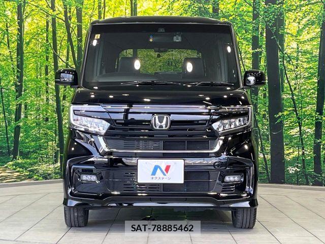 Honda N BOX CUSTOM 2023-08 8246146-13