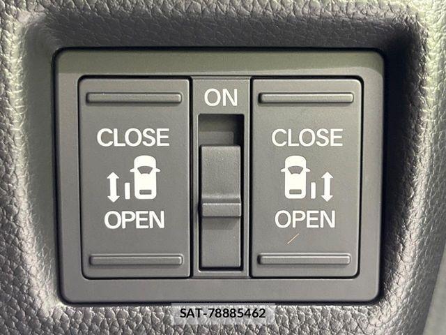 Honda N BOX CUSTOM 2023-08 8246146-2