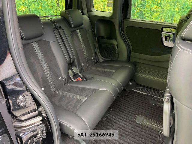 Honda N BOX CUSTOM 2022-01 8246148-8