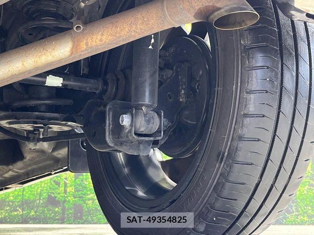 Honda N BOX CUSTOM 2018-02 8246151-19
