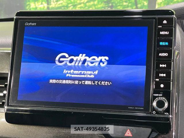 Honda N BOX CUSTOM 2018-02 8246151-2