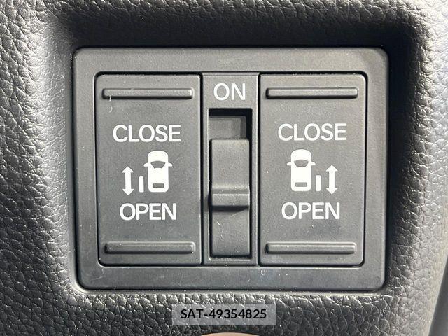 Honda N BOX CUSTOM 2018-02 8246151-4
