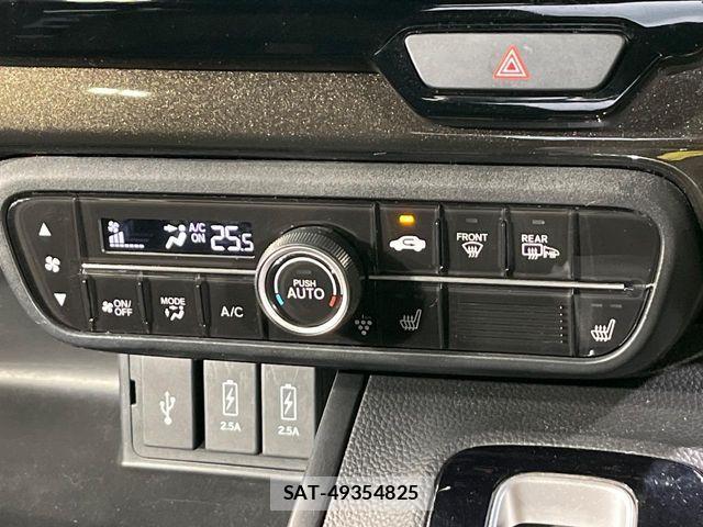 Honda N BOX CUSTOM 2018-02 8246151-6