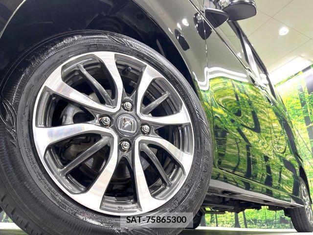 Honda N BOX CUSTOM 2023-10 8246147-13