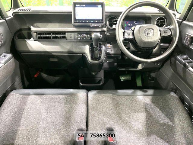 Honda N BOX CUSTOM 2023-10 8246147-1