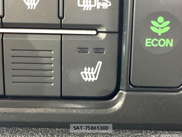 Honda N BOX CUSTOM 2023-10 8246147-7