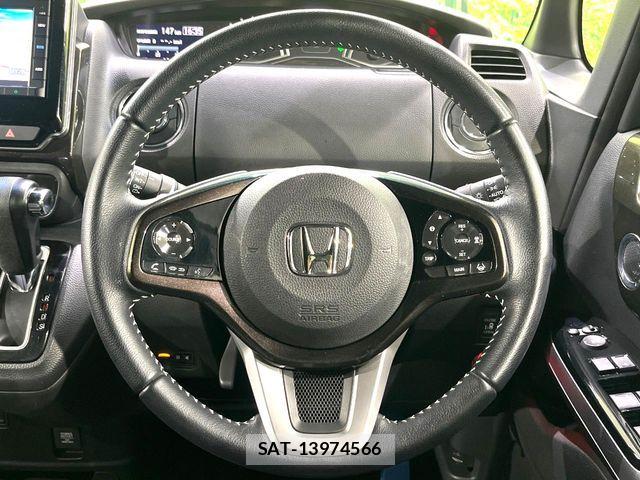 Honda N BOX CUSTOM 2019-05 8246150-11