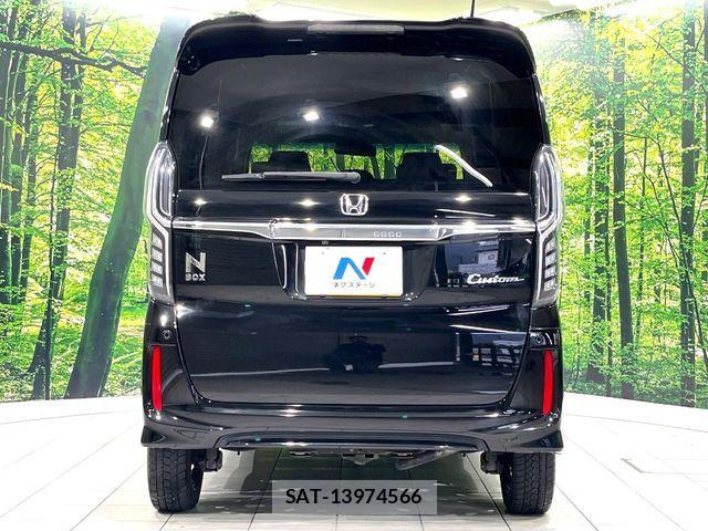 Honda N BOX CUSTOM 2019-05 8246150-15