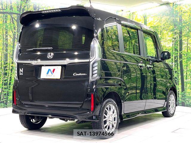 Honda N BOX CUSTOM 2019-05 8246150-17