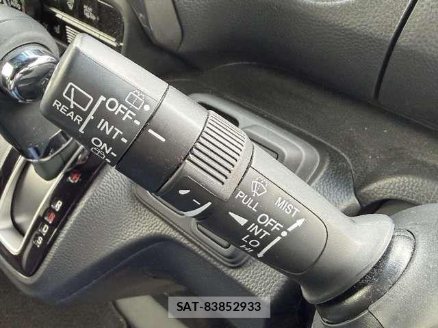 Honda N BOX CUSTOM 2022-11 8246149-13