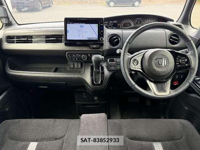 Honda N BOX CUSTOM 2022-11 8246149-5