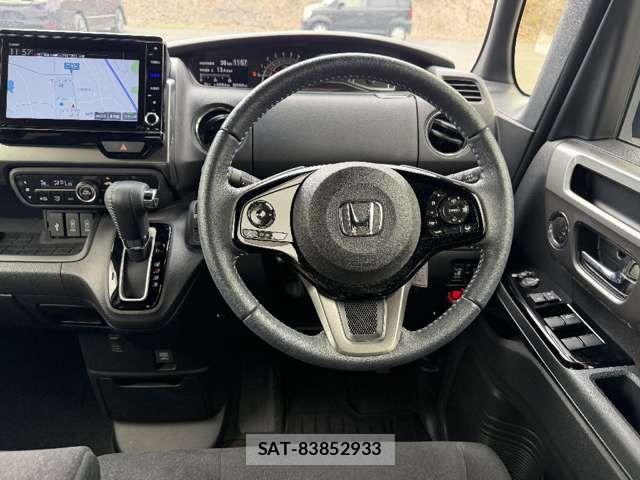 Honda N BOX CUSTOM 2022-11 8246149-6