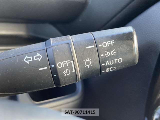 Honda N BOX CUSTOM 2019-10 8246154-16