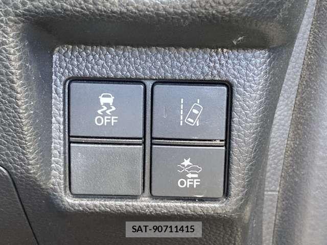 Honda N BOX CUSTOM 2019-10 8246154-19