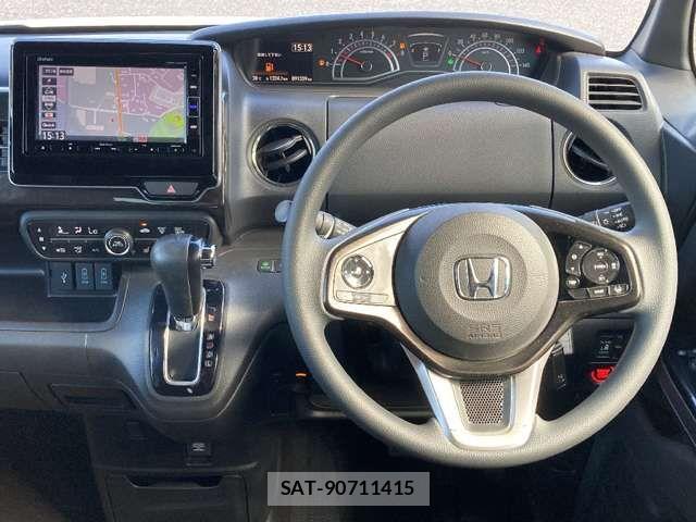 Honda N BOX CUSTOM 2019-10 8246154-6