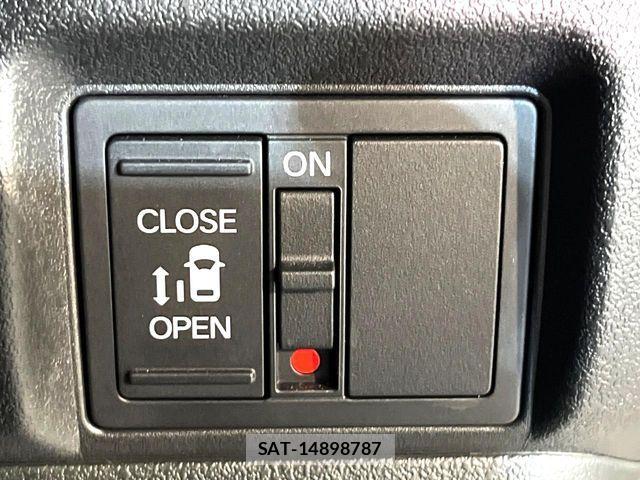 Honda N BOX CUSTOM 2025-03 8315938-5