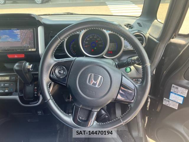 Honda N BOX CUSTOM 2013-10 8315964-4