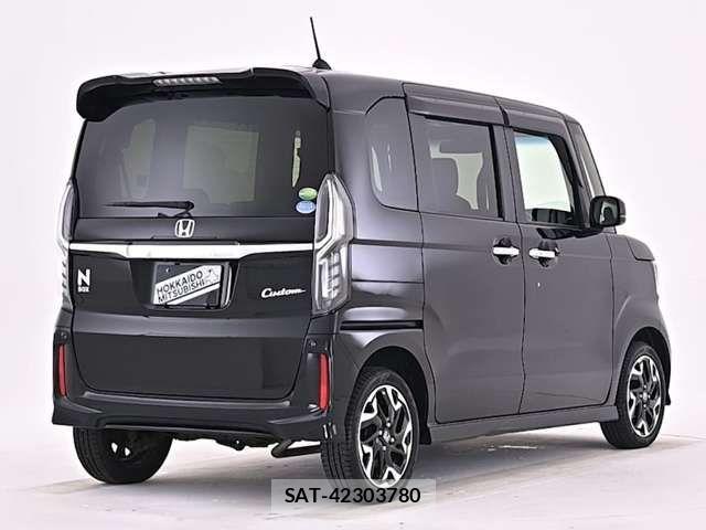 Honda N BOX CUSTOM 2019-10 8315944-17