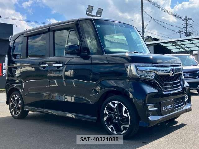 Honda N BOX CUSTOM 2017-10 8315960-16