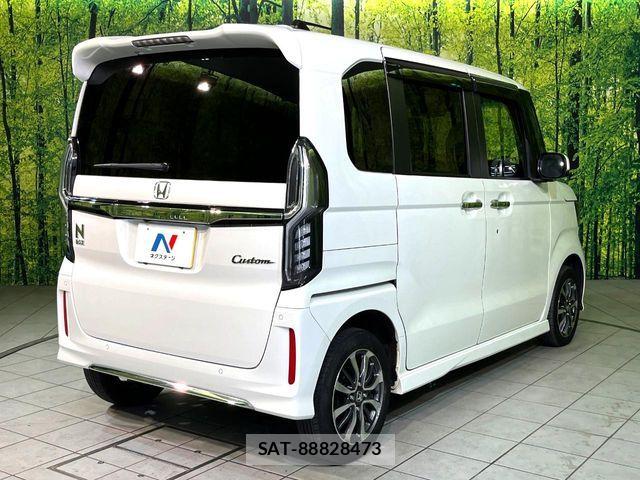 Honda N BOX CUSTOM 2021-08 8315961-16