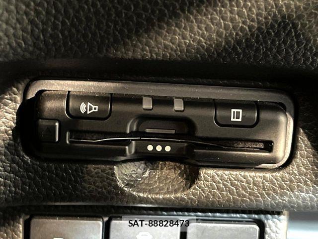 Honda N BOX CUSTOM 2021-08 8315961-6