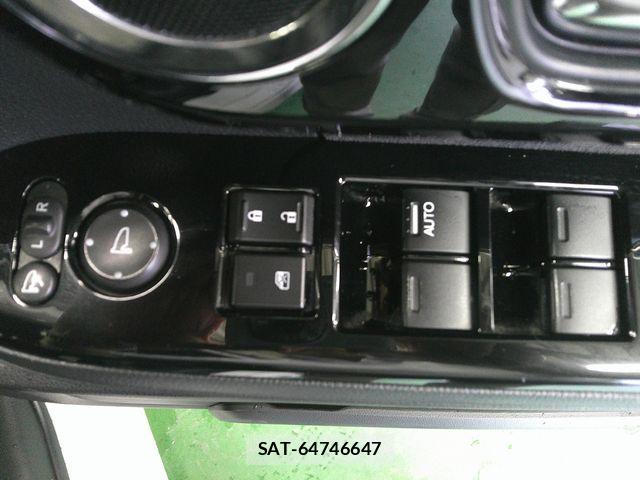 Honda N BOX CUSTOM 2021-04 8315940-20