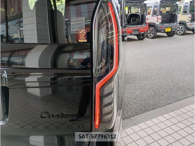 Honda N BOX CUSTOM 2023-05 8315948-5