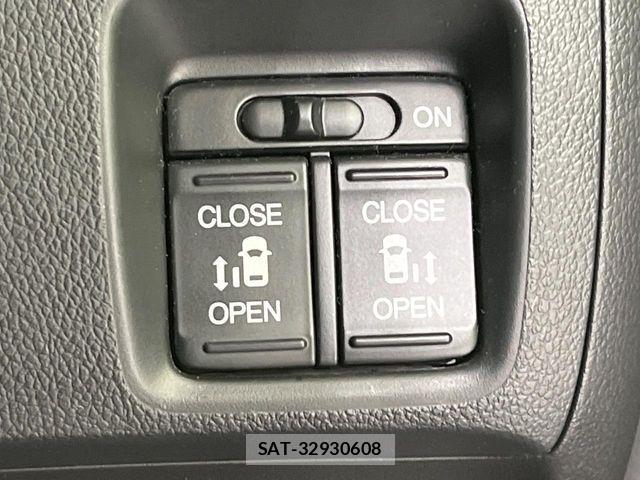 Honda N BOX CUSTOM 2017-01 8315959-5
