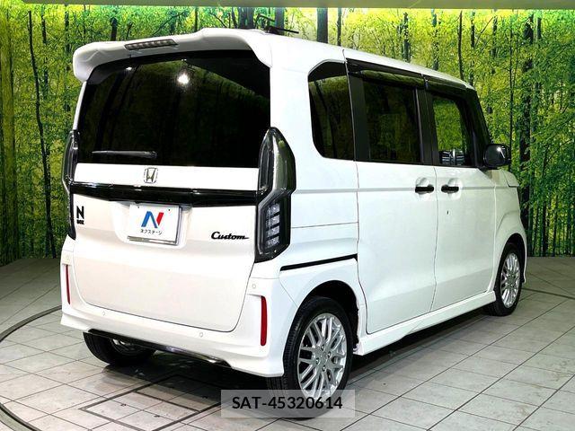 Honda N BOX CUSTOM 2022-08 8315939-16