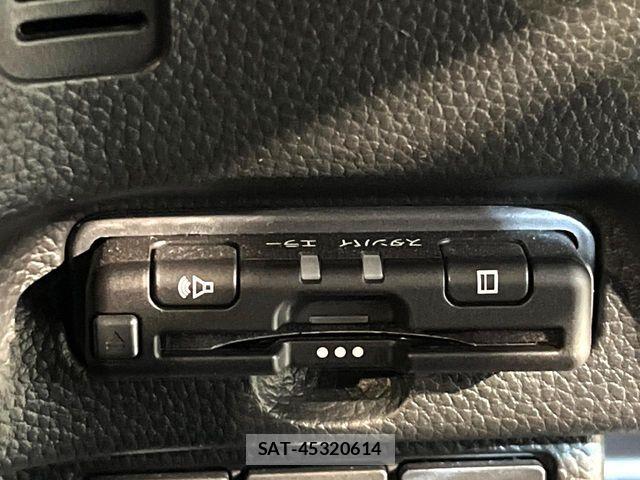 Honda N BOX CUSTOM 2022-08 8315939-6