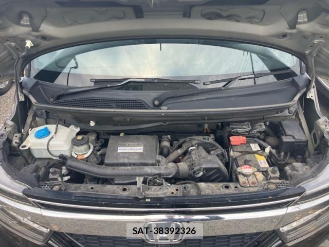 Honda N BOX CUSTOM 2019-01 8315963-12