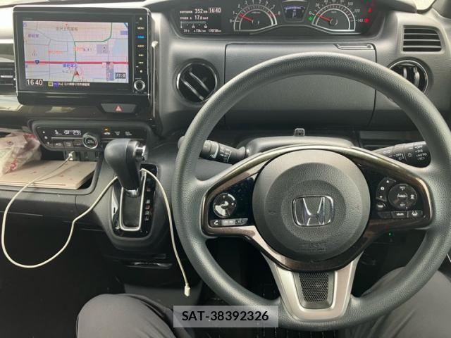 Honda N BOX CUSTOM 2019-01 8315963-19