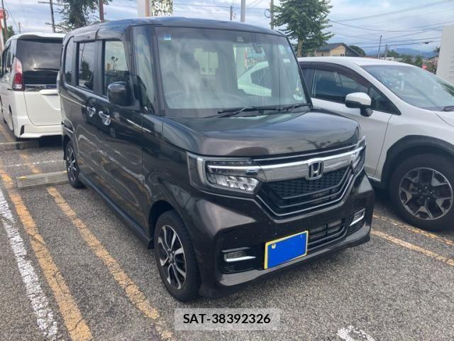 Honda N BOX CUSTOM 2019-01 8315963-2