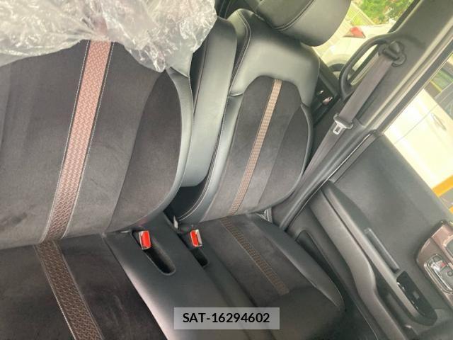 Honda N BOX CUSTOM 2018-09 8315958-17