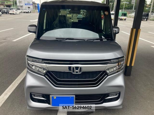 Honda N BOX CUSTOM 2018-09 8315958-1