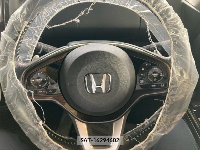 Honda N BOX CUSTOM 2018-09 8315958-23