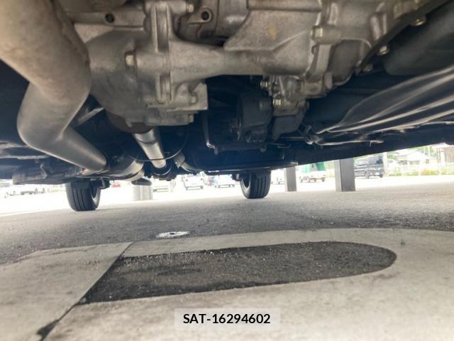 Honda N BOX CUSTOM 2018-09 8315958-5