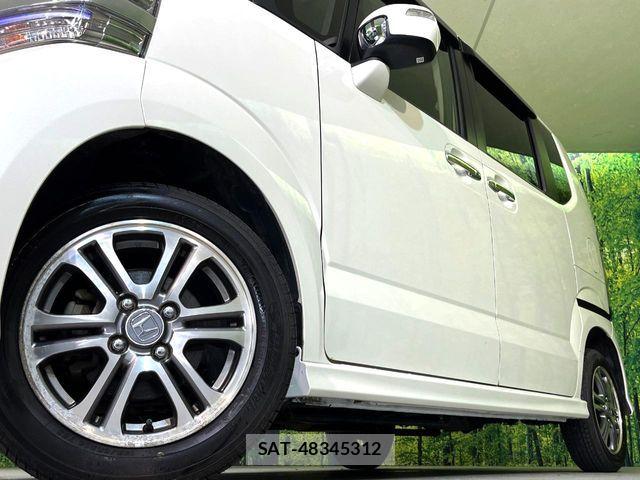 Honda N BOX CUSTOM 2015-08 8337121-12