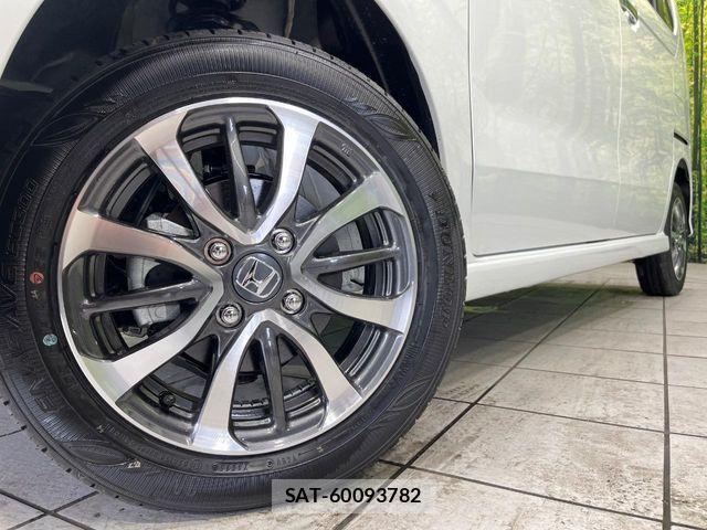 Honda N BOX CUSTOM 2025-10 8337116-12
