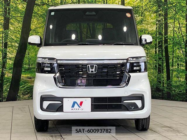 Honda N BOX CUSTOM 2025-10 8337116-13