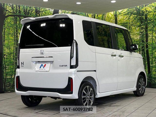 Honda N BOX CUSTOM 2025-10 8337116-16