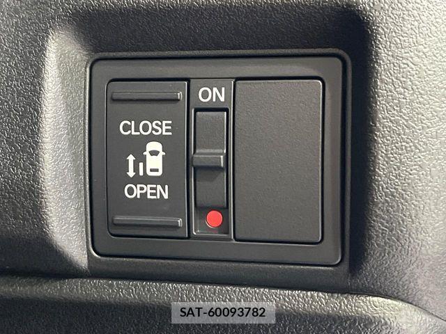 Honda N BOX CUSTOM 2025-10 8337116-4